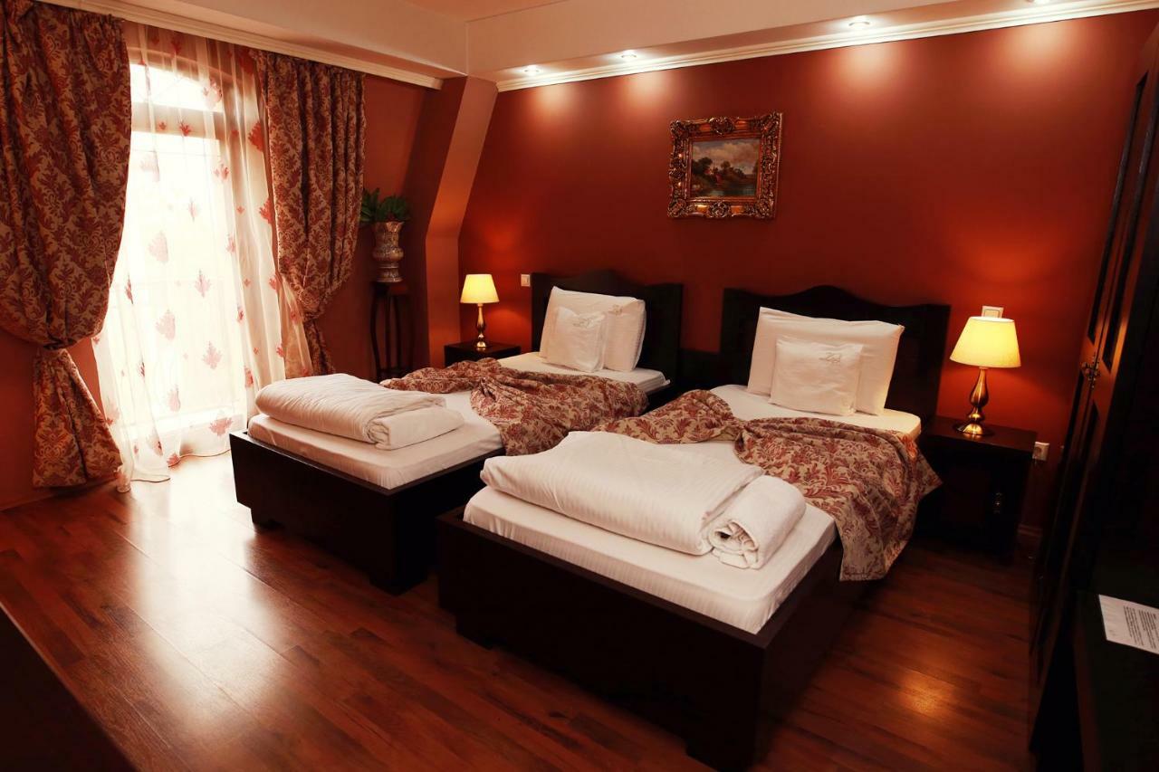Hotel-pensiunea Zefir Guest house